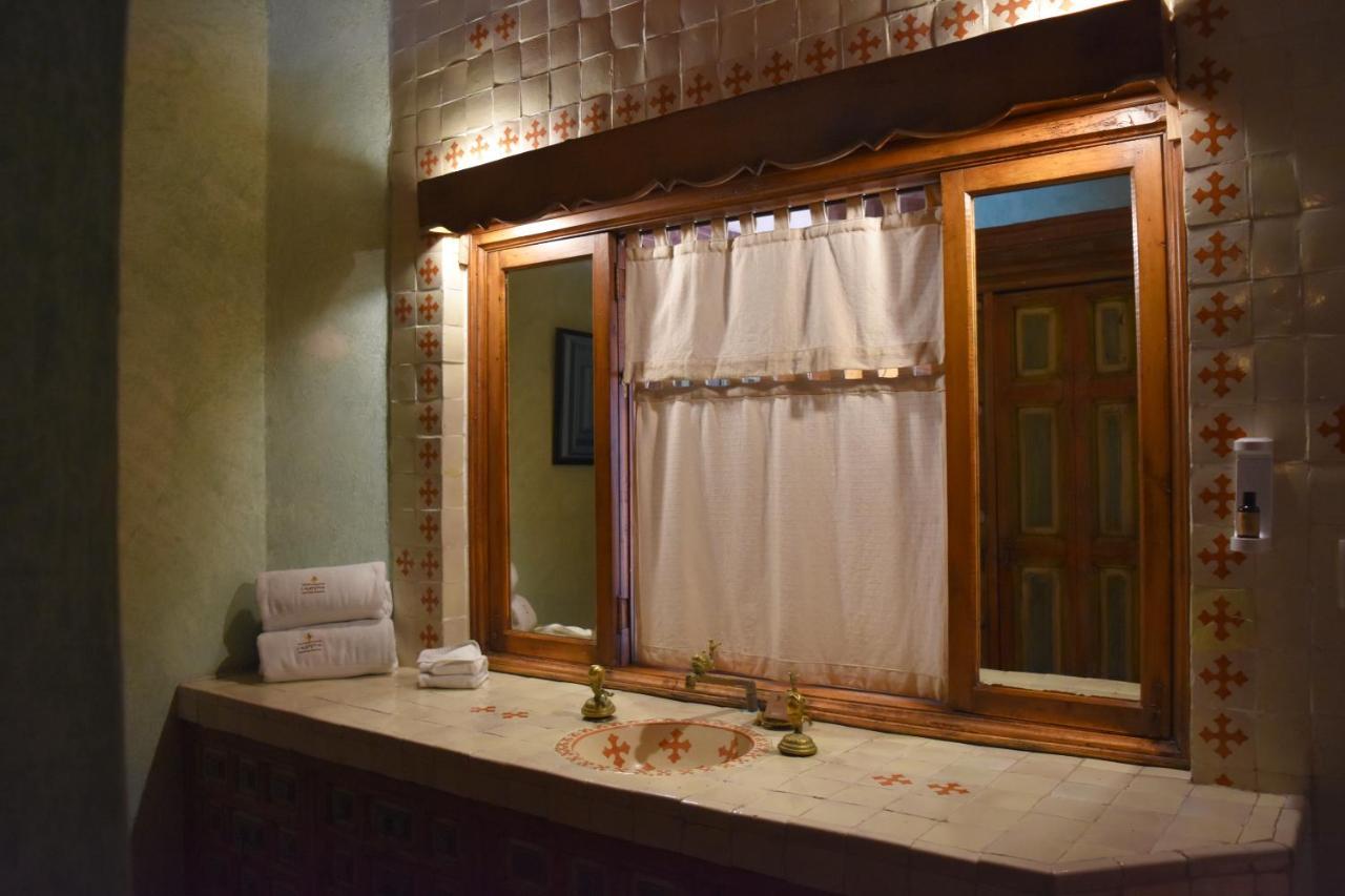 Отель La Joyita Cuernavaca (Adults Only) Экстерьер фото