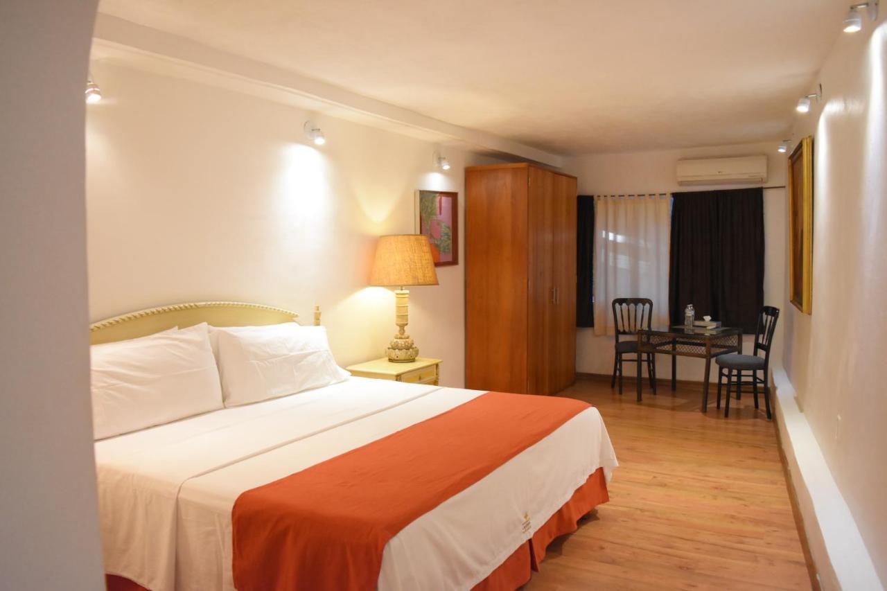 Отель La Joyita Cuernavaca (Adults Only) Экстерьер фото
