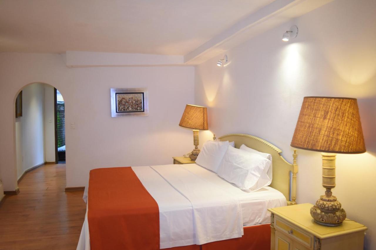 Отель La Joyita Cuernavaca (Adults Only) Экстерьер фото