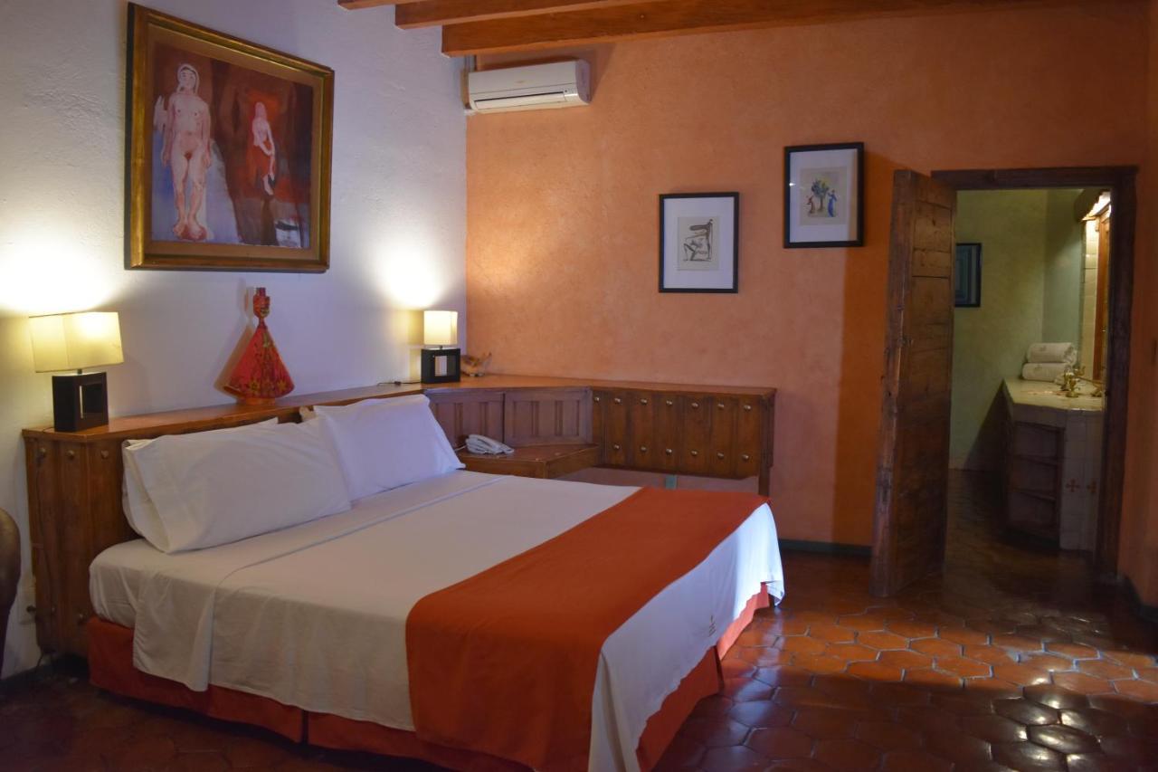 Отель La Joyita Cuernavaca (Adults Only) Экстерьер фото