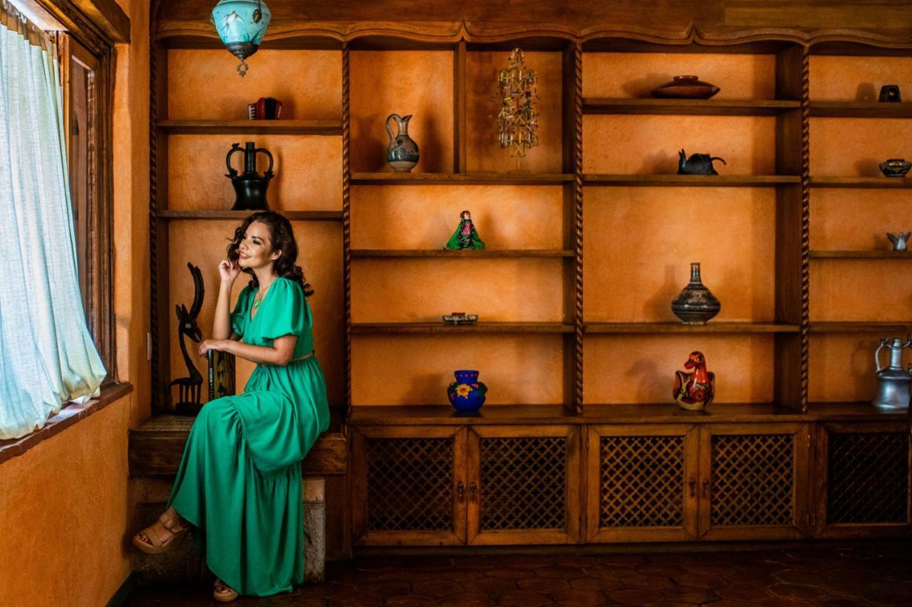 Отель La Joyita Cuernavaca (Adults Only) Экстерьер фото