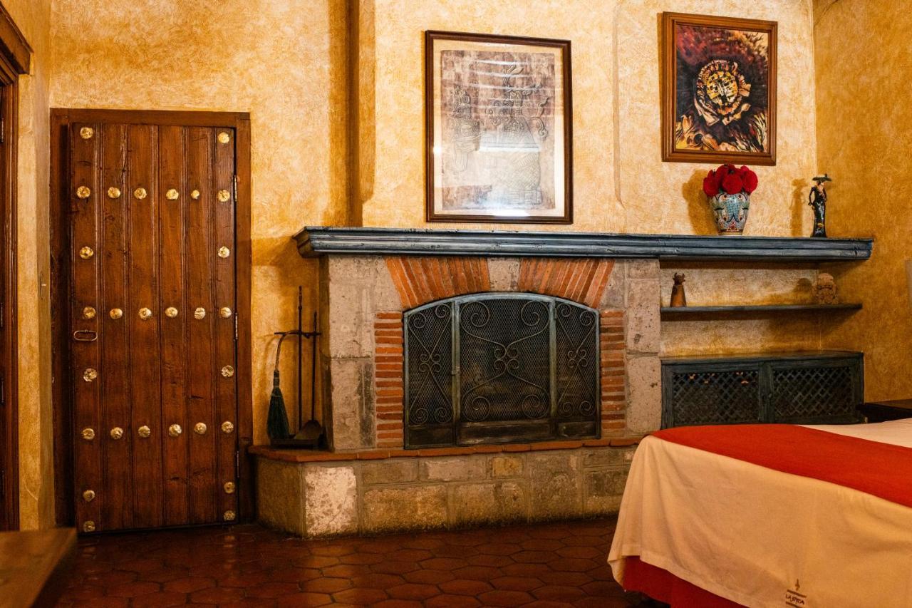 Отель La Joyita Cuernavaca (Adults Only) Экстерьер фото