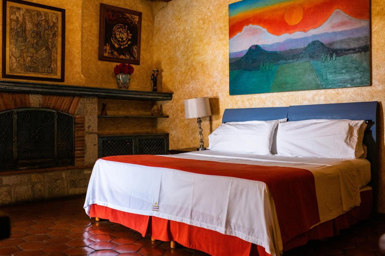 Отель La Joyita Cuernavaca (Adults Only) Экстерьер фото