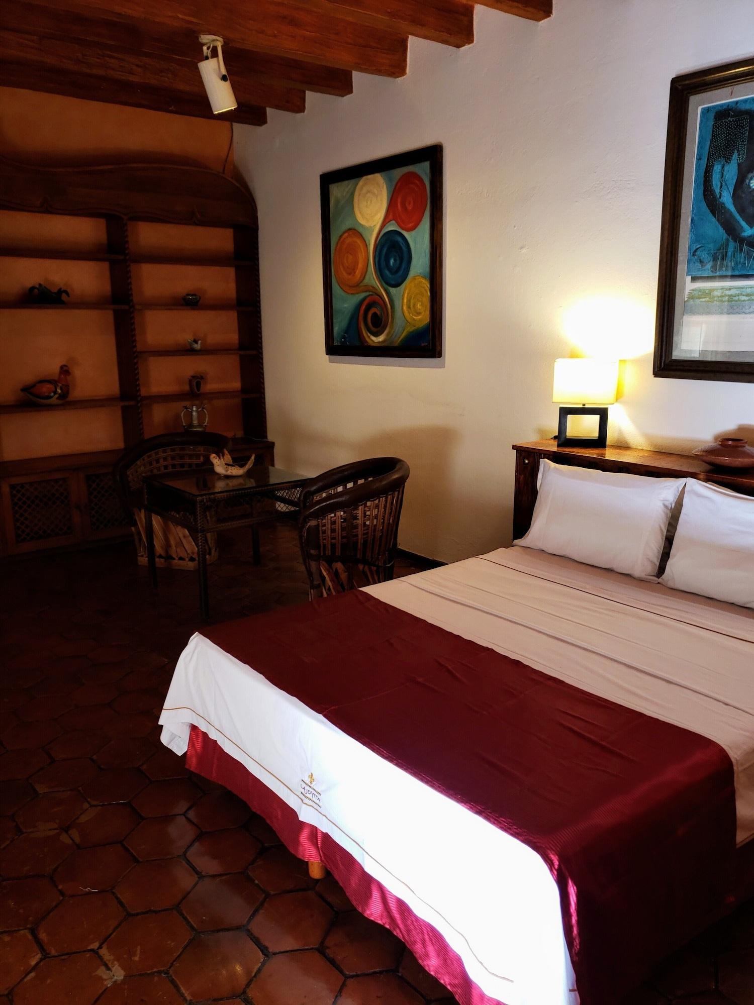 Отель La Joyita Cuernavaca (Adults Only) Экстерьер фото