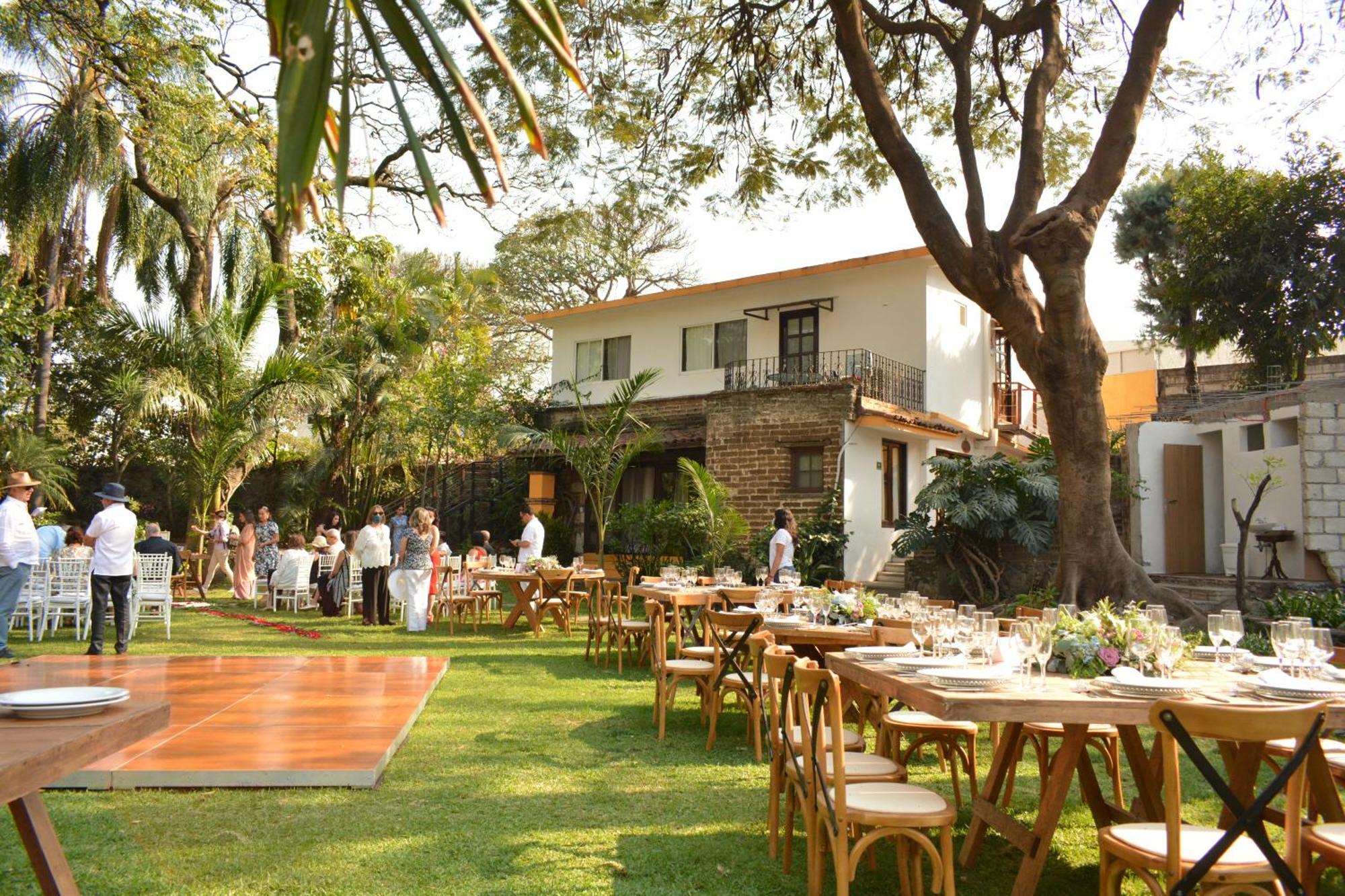 Отель La Joyita Cuernavaca (Adults Only) Экстерьер фото